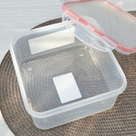 Контейнер для продуктов 1,2л квадратный с защелками "Modena" (бесцветный)