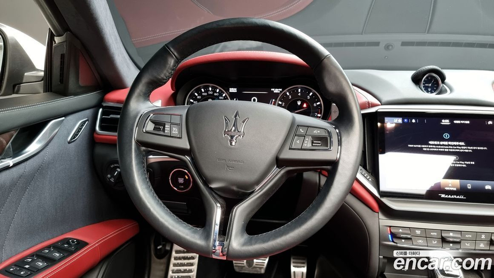 Maserati Ghibli 2.0 GranLusso (08.2021)