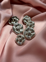 Пуговицы серебристые в форме цветка