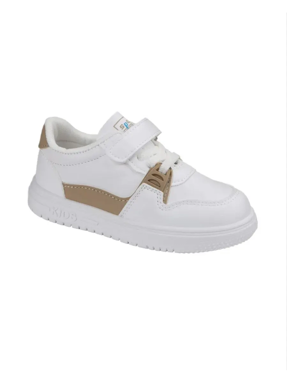 Кроссовки для девочки.