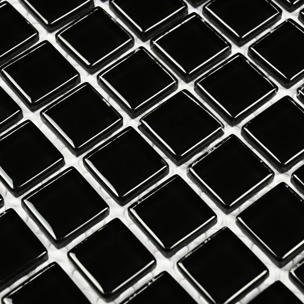Мозаика стеклянная Super black/Супер чёрный (15х15) 300х300х4 мм (шт)