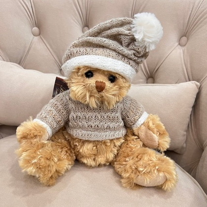 Медведь Элиас-Мелвин Bukowski