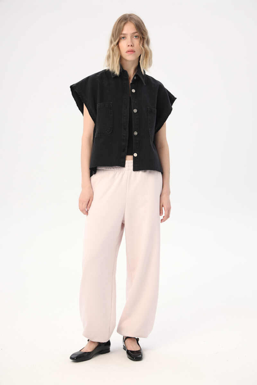 Капри из тонкого трикотажа, цвет черный