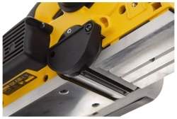 Рубанок DeWALT D26500-QS
