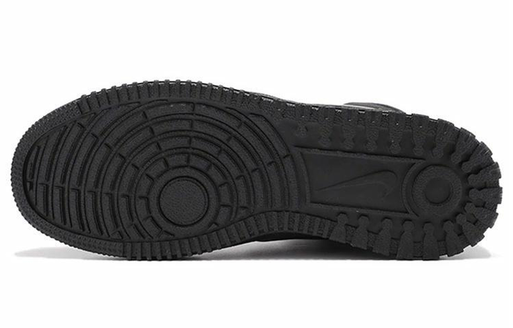 Кроссовки Nike Path Winter
