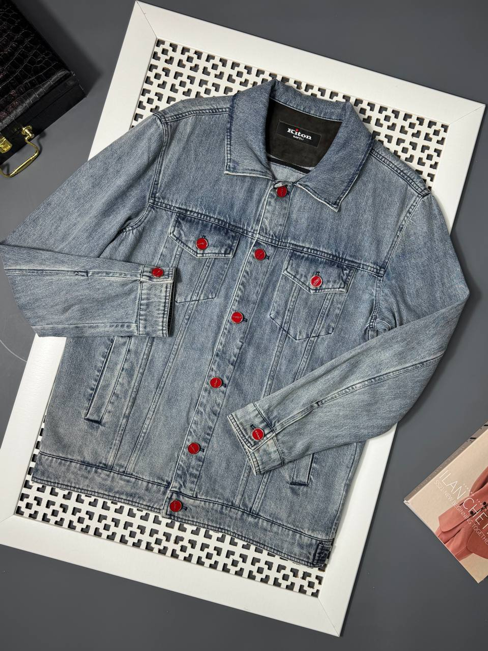 Джинсовая куртка Kiton