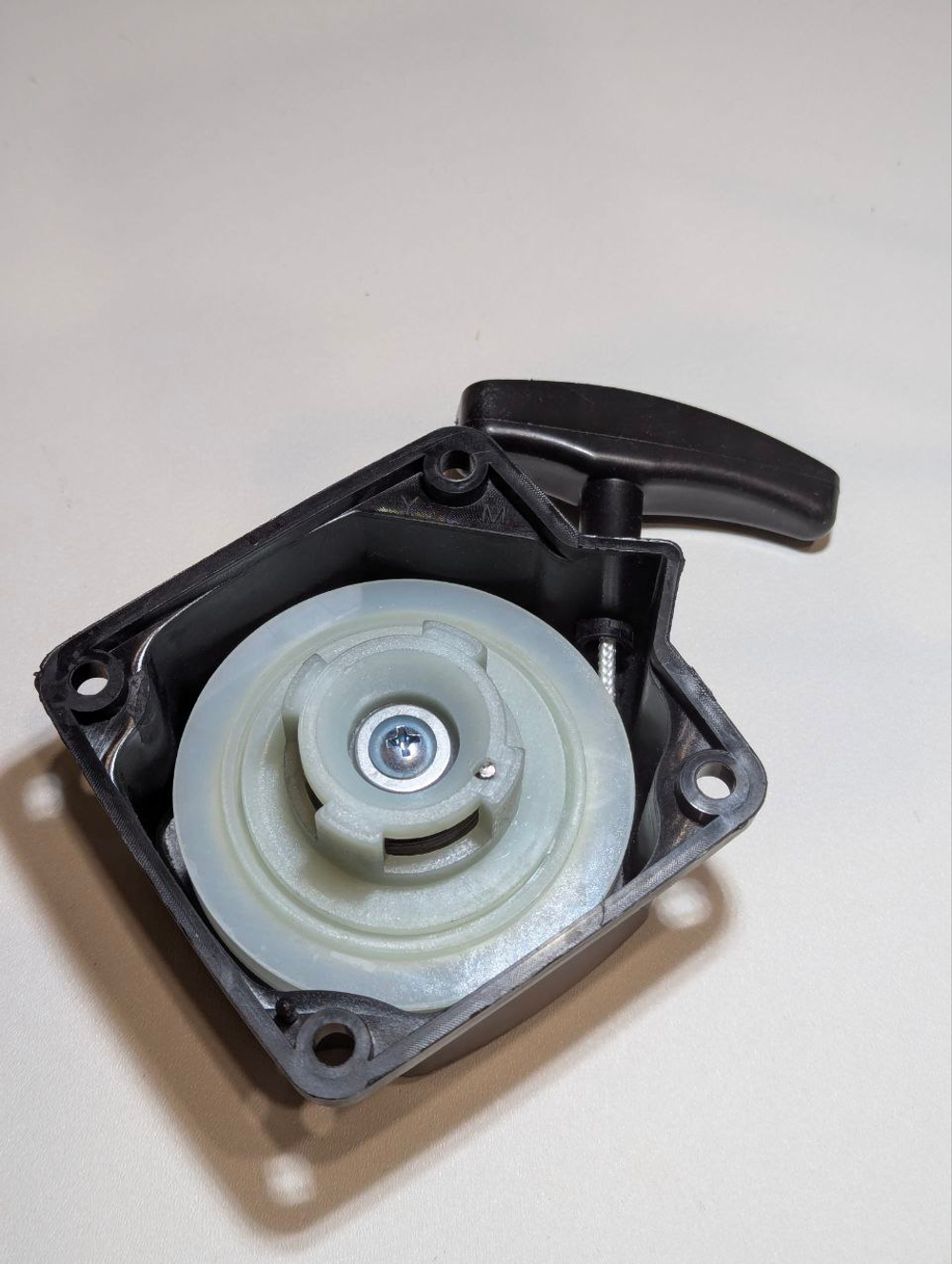 Стартер ручной для триммера 33/43/52 см лёгкий пуск, универсальный, 4 зацепа, подходит для бензокос, мотокос, мотобуров