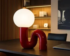 Большой настольный светильник Jean 40х27 см, красный