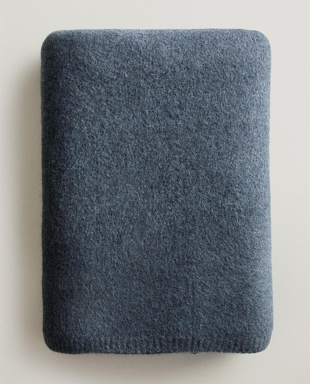 Zara Home плед из полиэстера, синий, 140x190 см
