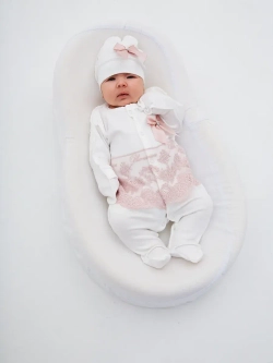 Комбинезон на выписку для новорожденного