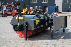 Щетка дорожная на мини погрузчик - AТOM 2000 Bob-Tach