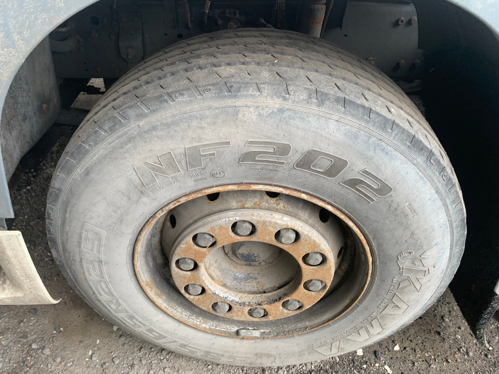 DAF XF 4x2 Седельный тягач FT XF 105 460 (Дизельный, 12,9 л, 462 л.с., МТ)