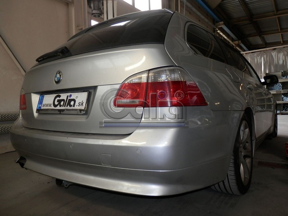 Фаркоп оцинкованный Galia B022C для BMW 5-Series E60 седан / E61 универсал 2003-2010(паспорт и сертификат в комплекте)(без электрики)