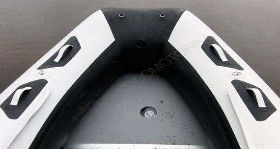 Лодка Badger Wave Line 390 PW