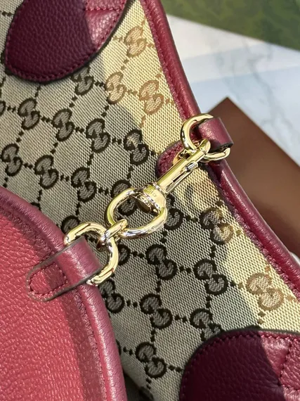 Сумка-тоут двухсторонняя Gucci Totissima