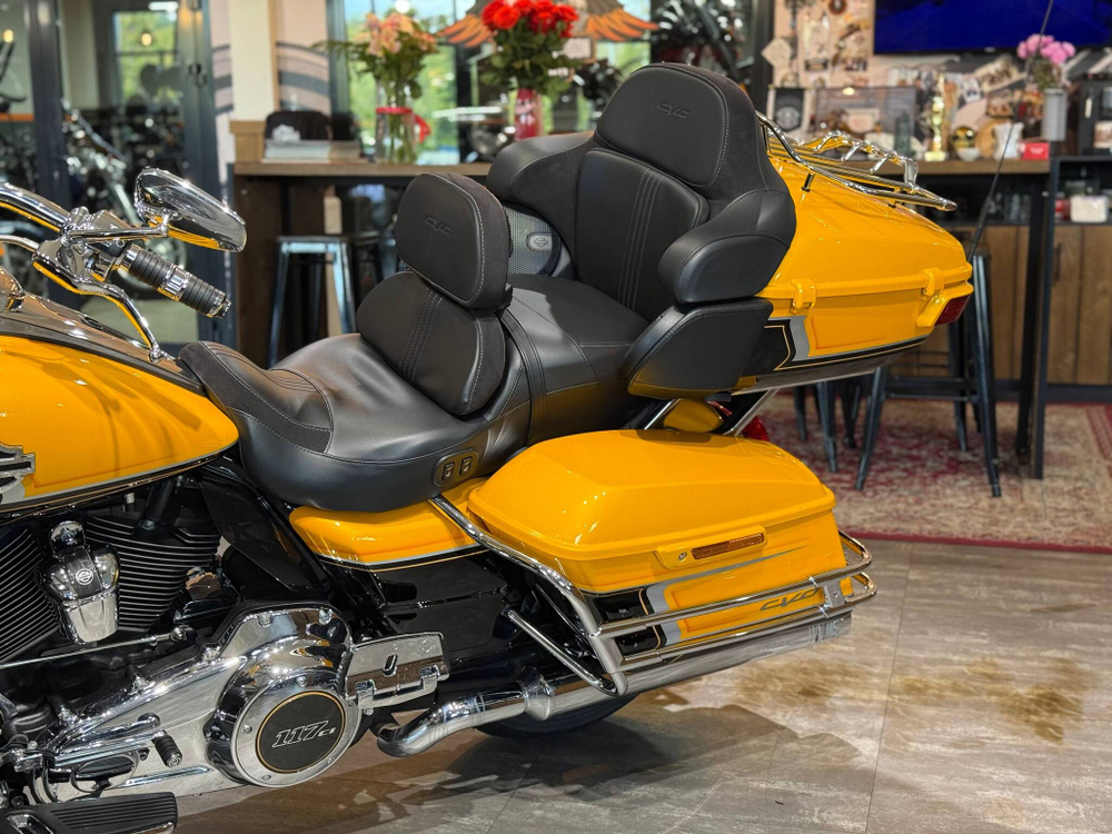 Harley-Davidson CVO Road Glide Limited 2022 (с НДС)