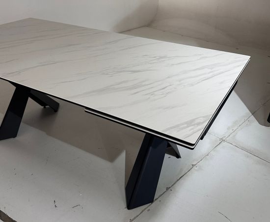 Стол ORISTANO 200 MARBLES KL-99 Белый мрамор матовый, итальянская керамика/ черный каркас