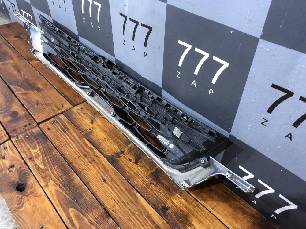 Решетка радиатора Kia Seltos 19-22 Б/У Оригинал 86350Q5010