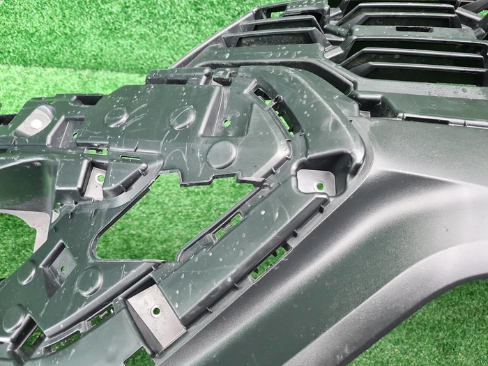 Бампер передний Lada Vesta (2022-н.в.) Cross