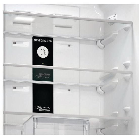 Холодильник Hotpoint-Ariston HFP 8202 WOS