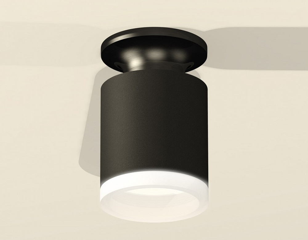 Накладной светильник Ambrella Light XS XS6302110