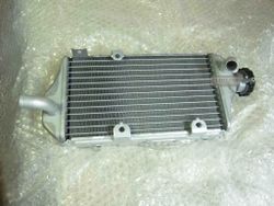 19010-KZZ-901. RADIATOR COMP. (T.RAD). Radiator Honda CRF250L. CRF250M 2012-2016. OEM.