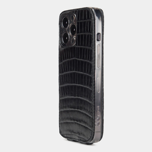 Чехол кожаный для iPhone 13 Pro черного цвета