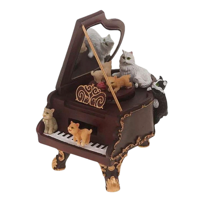 Композиция музыкальная Коты на фортепиано