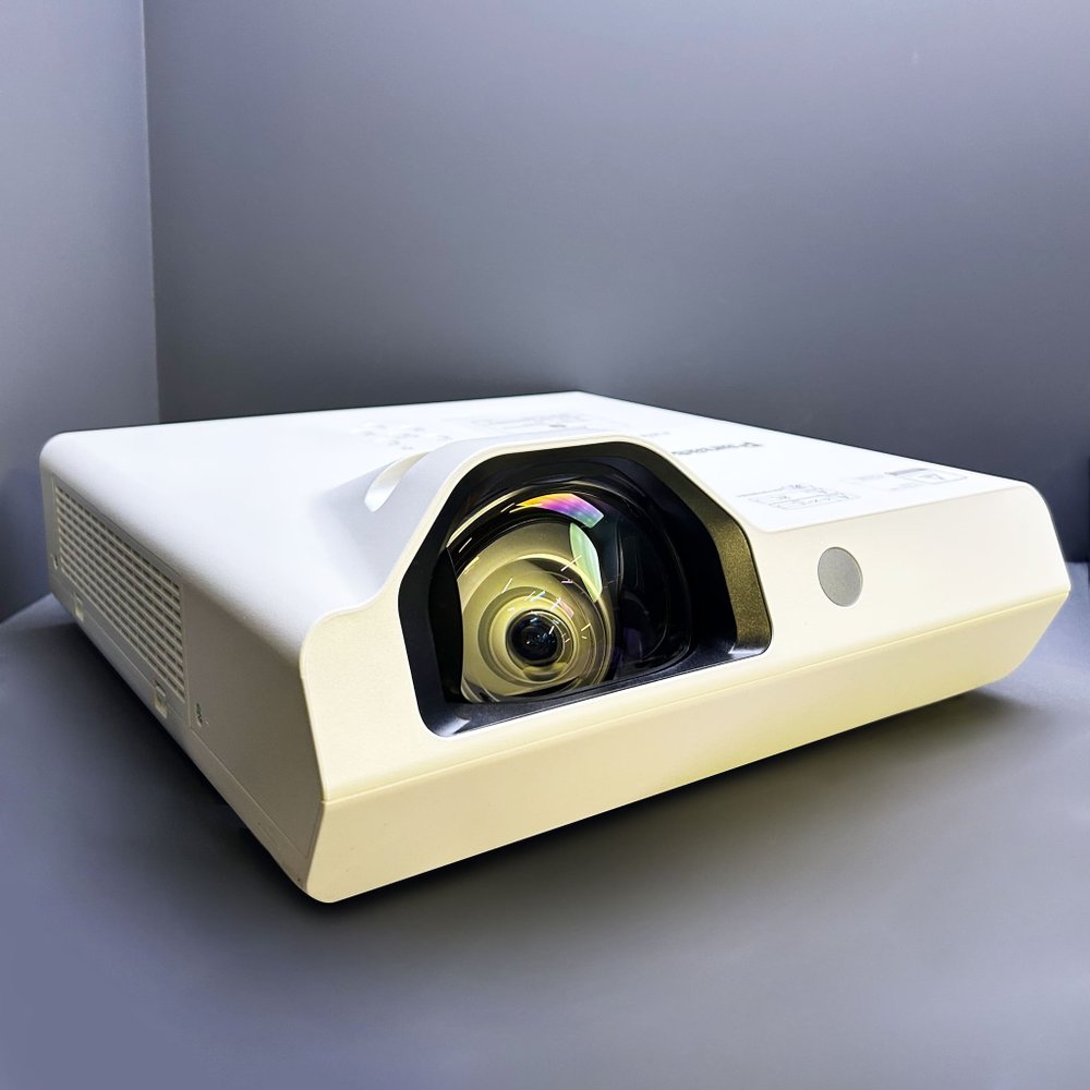 Интерактивный проектор напольный Максимальная комплектация