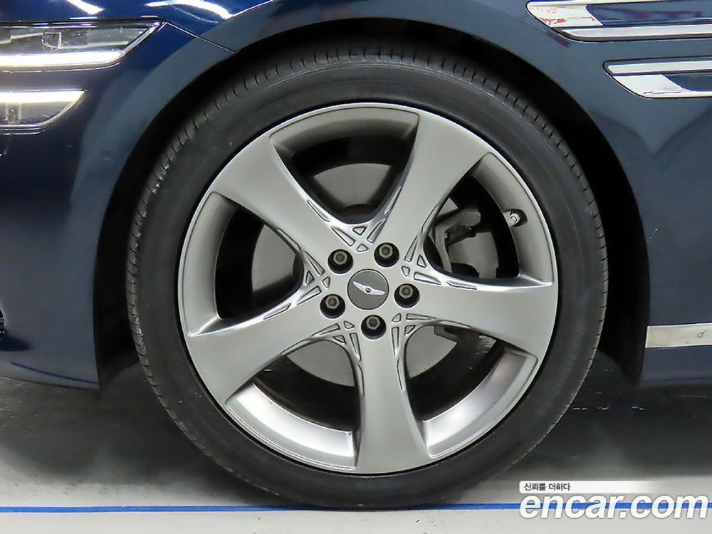 Genesis G80 (RG3) Бензин 2.5 Turbo AWD (05.2020)