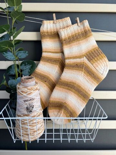 Трикотажная пряжа для вязания Аркобалено