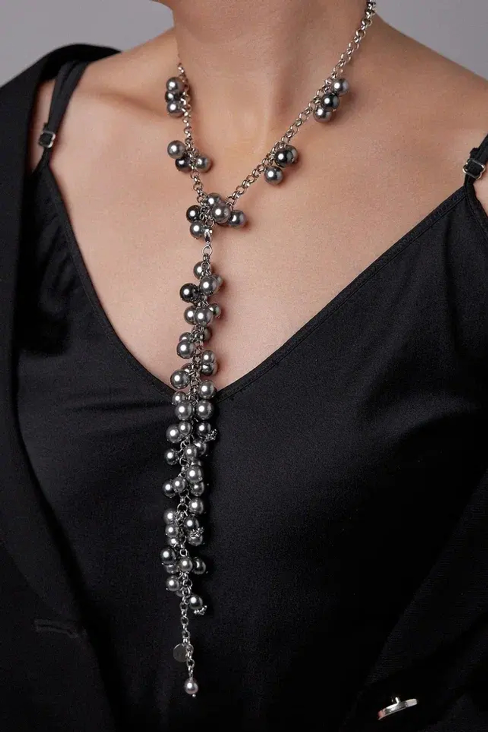 Браслет Currant серый жемчуг, оттенок серебро