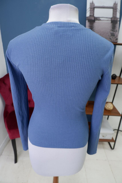 Джемпер однотонный 44/46 размер