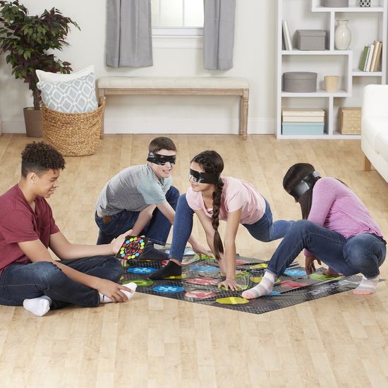 Игра активная Twister/Твистер вслепую E1888EU4