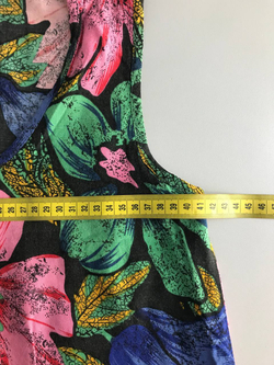 Топ цветочный, маркировка 10, визуально 42/44 размер