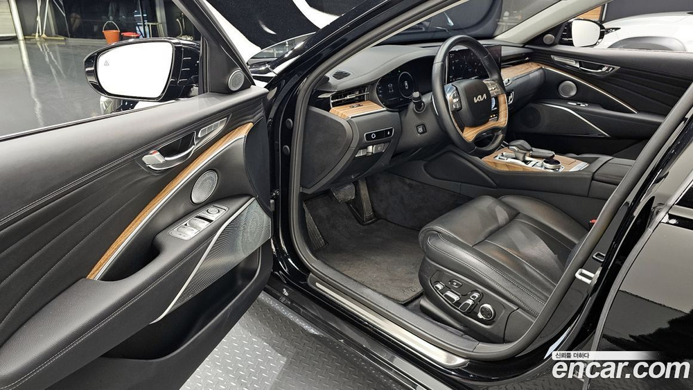 Kia The New K9 (Quoris/K900) 2 Generation 3.8 GDI AWD (12.2021)