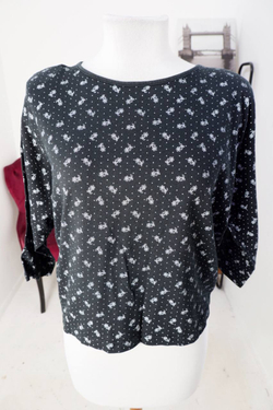 Футболка свободного кроя, визуально на 46/48 размер