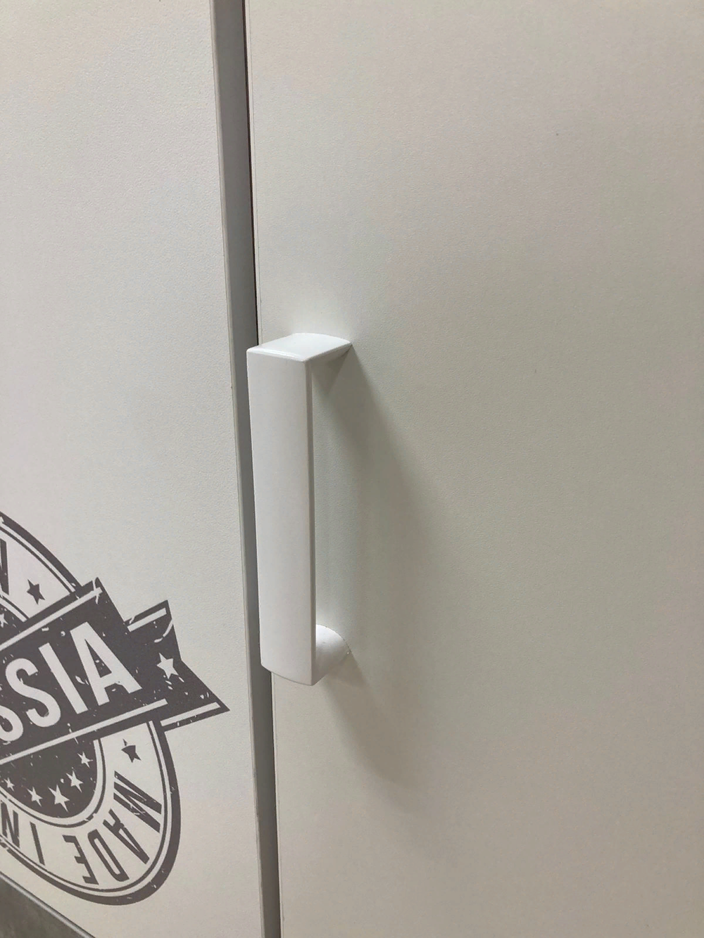 Шкаф пенал Тойс ПН-01 белый