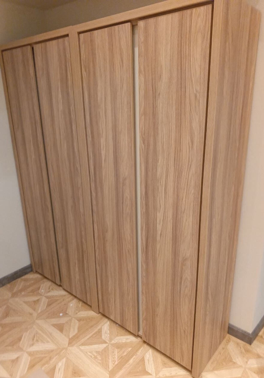 Шкаф средний CORNER