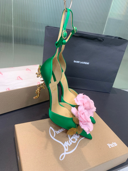 Christian Louboutin Bellarose Pump 10 cm