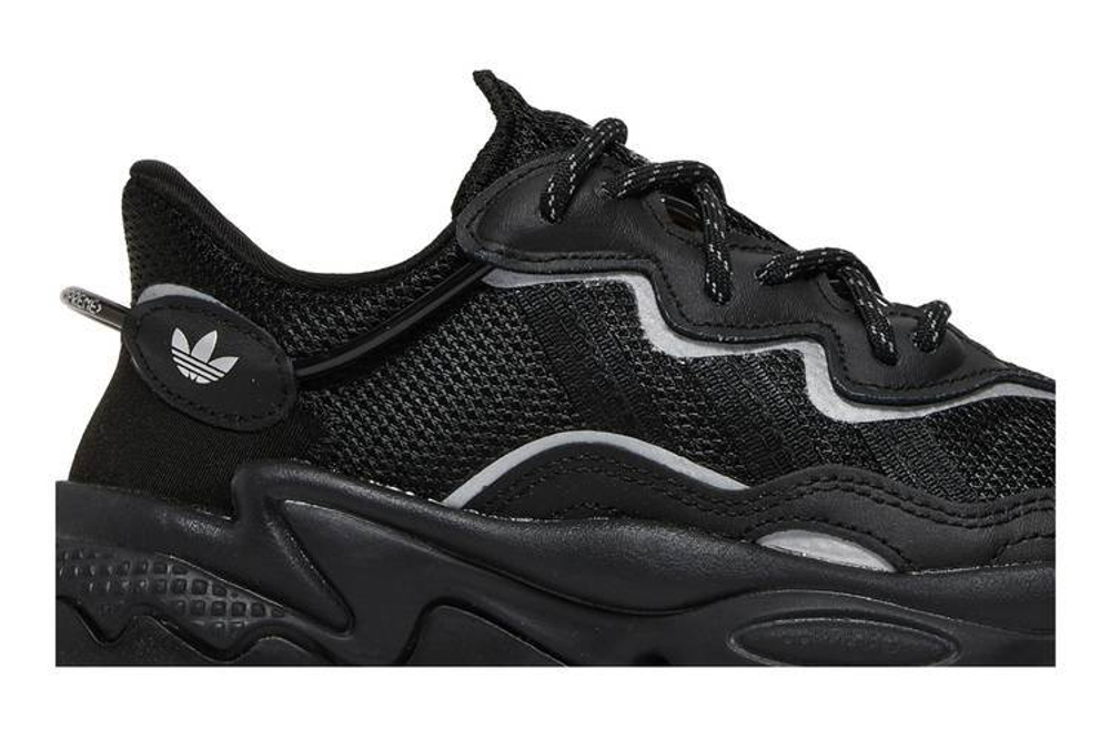 Кроссовки Adidas Originals Ozweego (Женская размерная сетка)