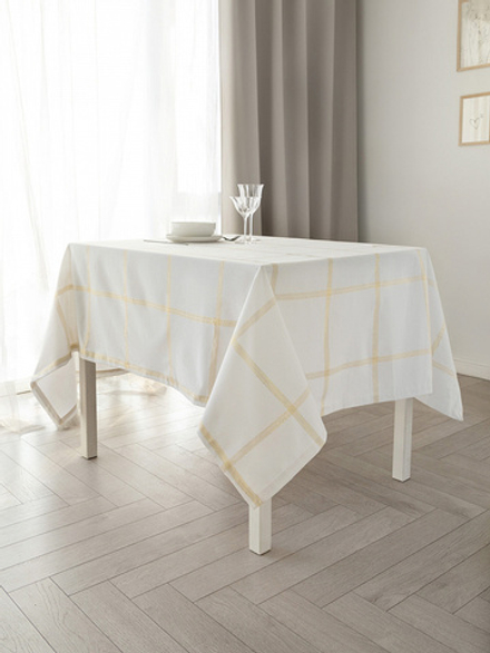 Скатерть DeNASTIA Клетка Holiday 140x180, белый/золото
