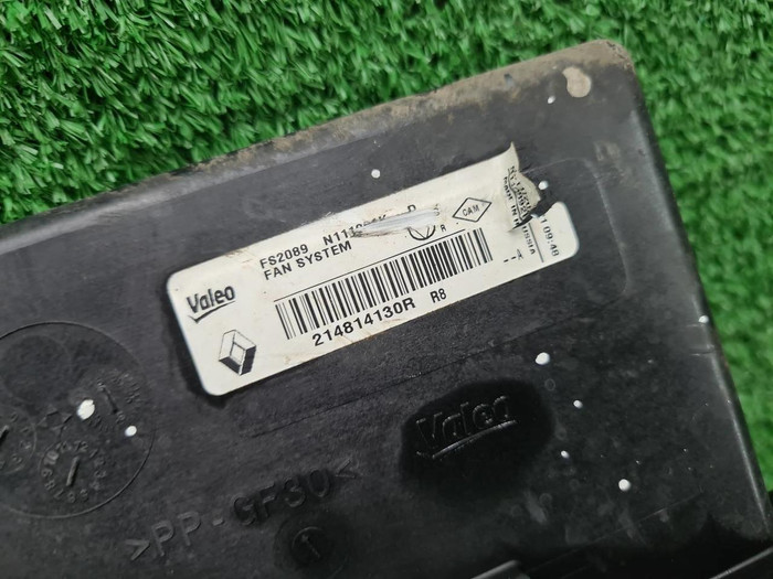 Диффузор с вентилятором Renault Logan 2 (2014-2022