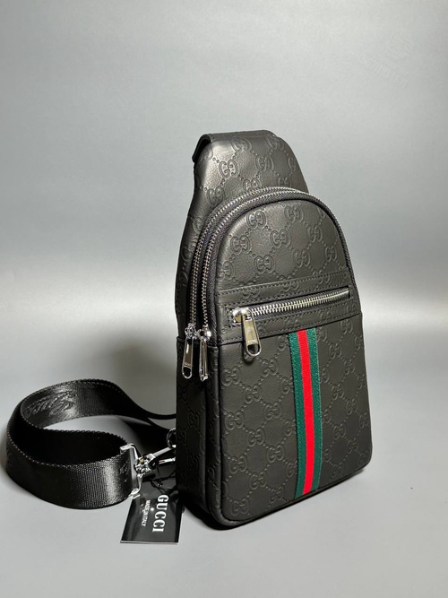 Нагрудная сумка-слинг Gucci