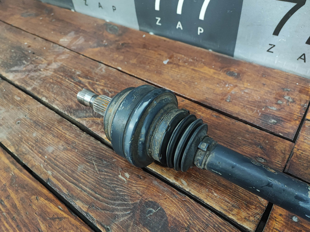 Вал приводной задний AMG Mercedes C (W205) Б/У Оригинал A2053500914