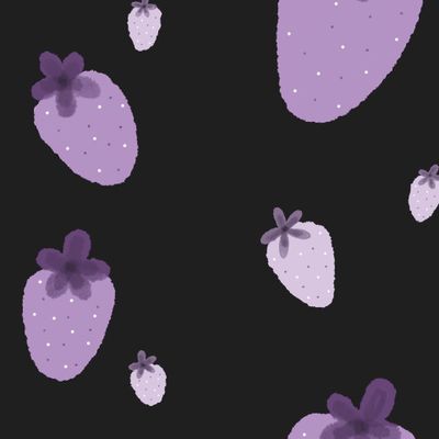 Сиреневая клубника