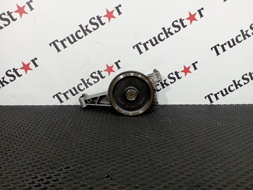 Насос масляный 2017г