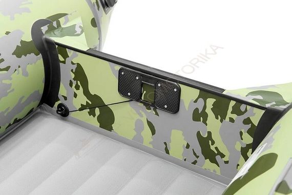 Надувная лодка Roger ZEFIR 4400 ( камуфляж )