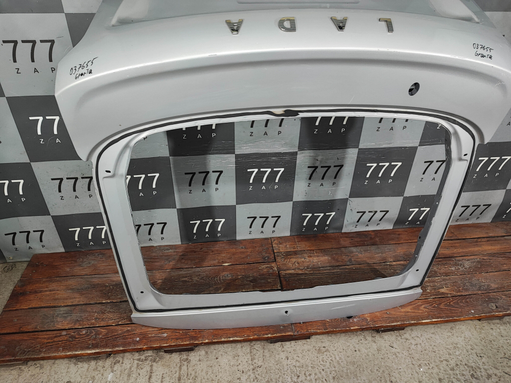 Крышка багажника Lada Granta 18-нв Б/У Оригинал 8450104282