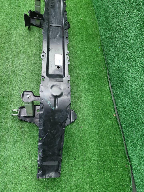 Усилитель передний Mercedes GLE V167 (2018-н.в.)